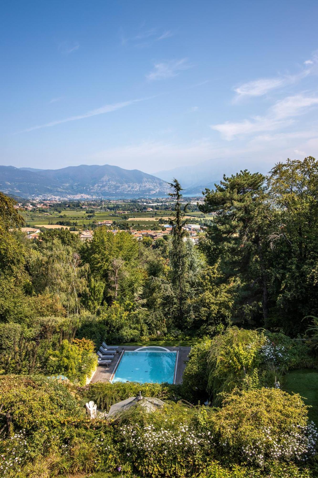 L'Albereta Relais & Chateaux Erbusco Exterior photo